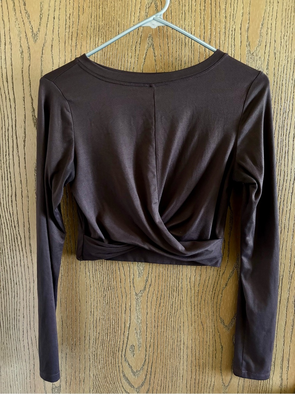 Long-Sleeve Crop Workout Top - Small
